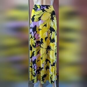 Pre-owned EST. 1946 multicolored long skirt size 14/16W, TE